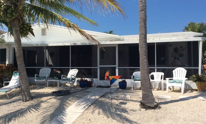 Key Colony Beach House | Fran's Place on the Water - Oct 11-18 2025 Available