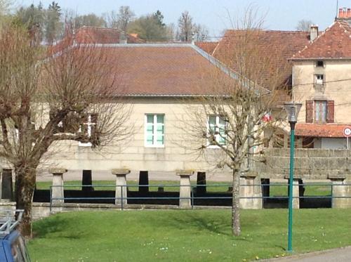 Mailleroncourt-Saint-Pancras House | Franche comté limite vosges Spa