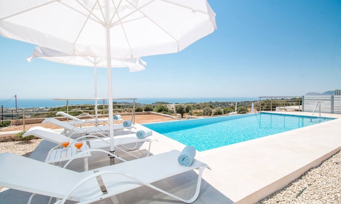 Afandou Villa | Francis & Gregorys Luxury Villas
