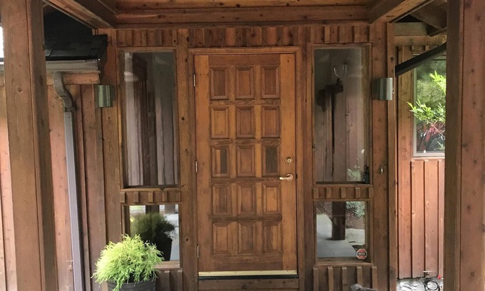 Mount Tremper House | "Frank Lloyd Wright" Catskills Mountain Yoga-Spa Retreat on 15 Acres