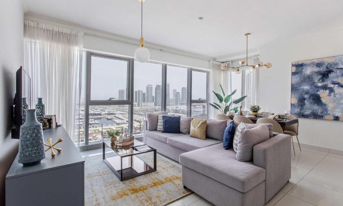 Trade Centre 1 Apartment | Frank Porter - Damac Heights