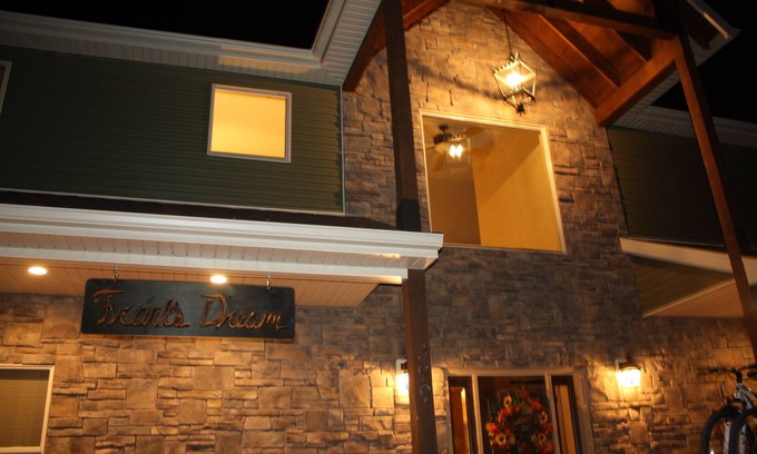 Pine Valley Cabin | Frank's Dream