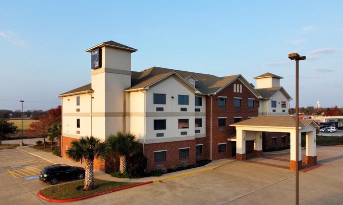 Franklin Hotel | Franklin Inn & Suites