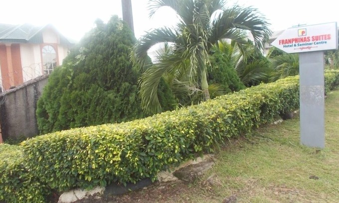 Calabar Hotel | Franphinas Suites and Hotel