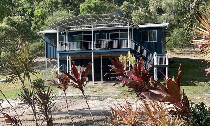 Orchid Beach House | Fraser Island Holiday House - 4 Bedrooms, 2 bathrooms, sleeps 11 guests.