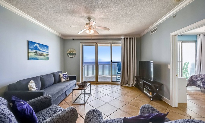 Bahama Beach Condo | FREE Activities! Summer Deals! Beach Access w/Amazing 16th Floor Views!