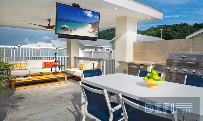 Lucea Villa | Free Airport Shuttle | Luxe Lucea Home | Pool