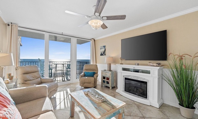 Thomas Drive Condo | FREE Chairs! Gulf Front 1 bed - 2 bath Condo PW510