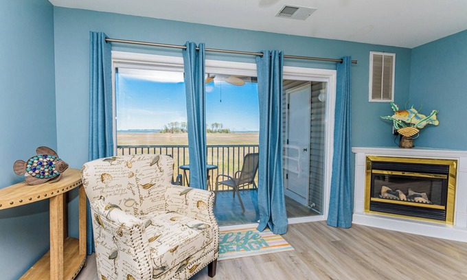 Ocean View Condo | Free Linens & Cleaning - Bridgeview at Bethany Bay