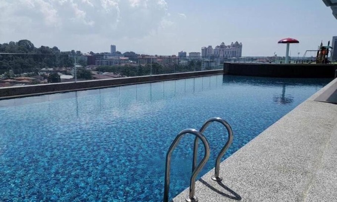Batu Buruk Apartment | Free Netflix&WiFi Putrizarreth Skyhouse Kt Town