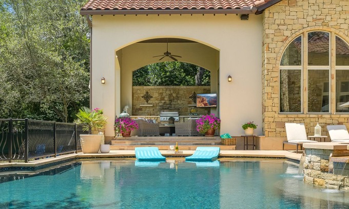 Westminster Glen House | Free NIght in Luxury* I Pool&Spa | Gym | Volleyball | Private