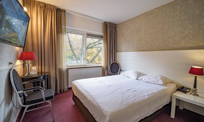 Apeldoorn House | Free Parking and Cycling Adventures Just Minutes from Het Loo Palace