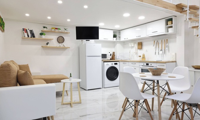 Sofia City Center Apartment | Free parking, Close to Subway, Center location