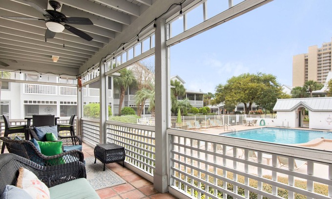 Gulf Pines Condo | Free Seasonal Beach Service, Large Villa, Ground Floor, Pool View, Walk to the B