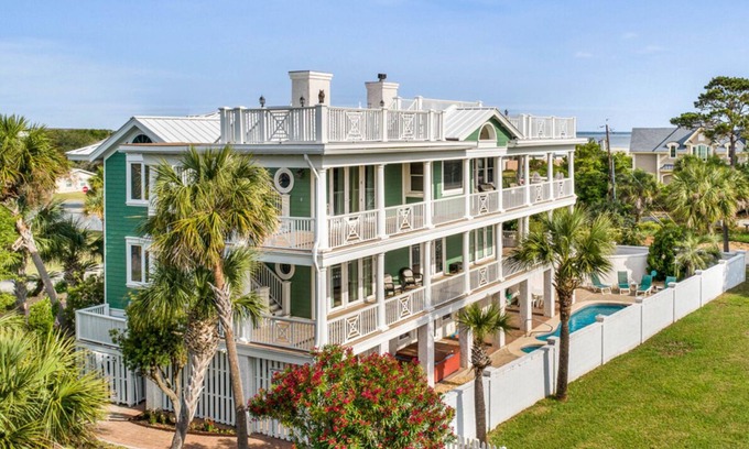 Tybee Island House | Free-standing Antebellum style home with breathtaking views, a private pool, and over 5049 sq. ft!