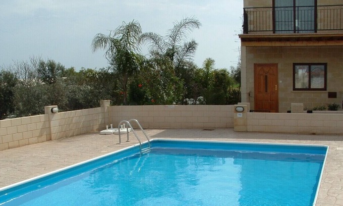 Liopetri House | FREE WI-FI, LOVELY HOUSE WITH COMMUNAL POOL SET IN THE VILLAGE OF LIOPETRI