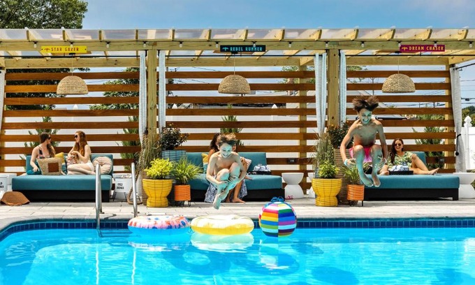 West Yarmouth Hotel | Freebird by Reverie Boutique Collection