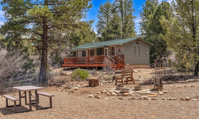 Orderville Cabin | FreeSpirit Cabin| Your Zion National Park Retreat