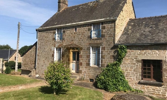 Herce House | French Country House for Six - A Home for Your Next Holiday