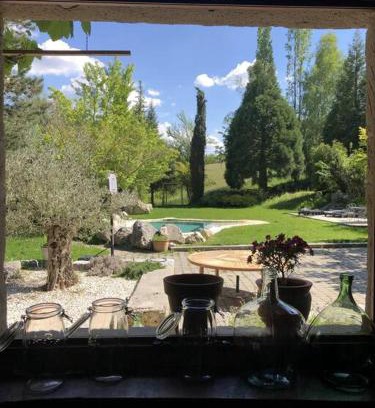 Hery-sur-Alby Villa | French Farmhouse between Lake & Mountain