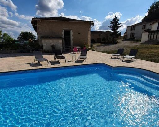 Coteaux du Blanzacais Villa | French Farmhouse Retreat with pool & superb views.