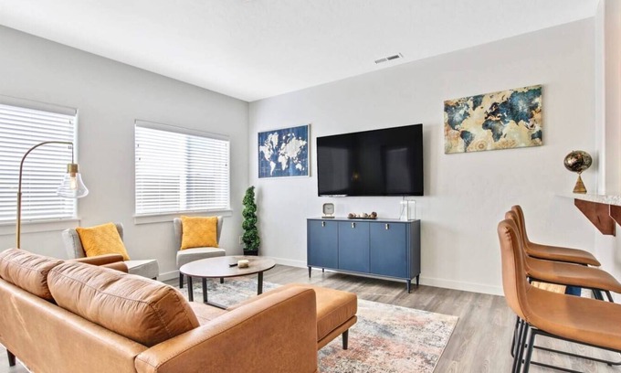 Nampa House | Fresh townhome in Nampa Idaho with 3 bedrooms