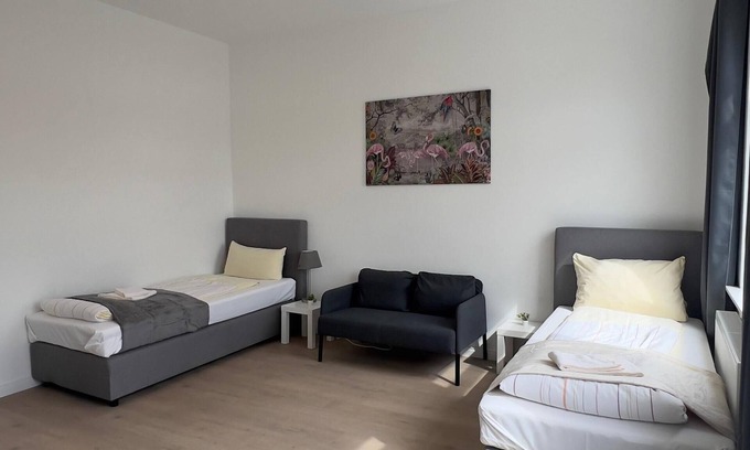 Neumuenster House | Friedrichstraße 8 W1 - 2 bedrooms