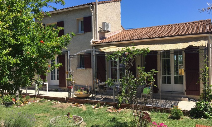 Bagard House | Friendly home