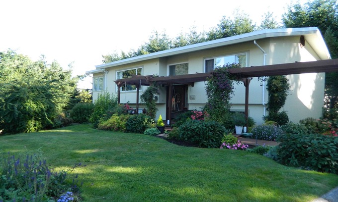 Central Saanich House | From Butchart To Beaches, Make Our Suite Your Home Away From Home Year Round.