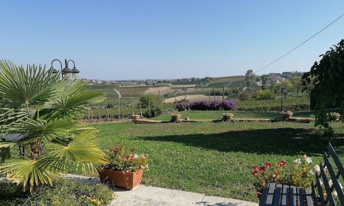Montegrosso dʼAsti Other | From Elvira