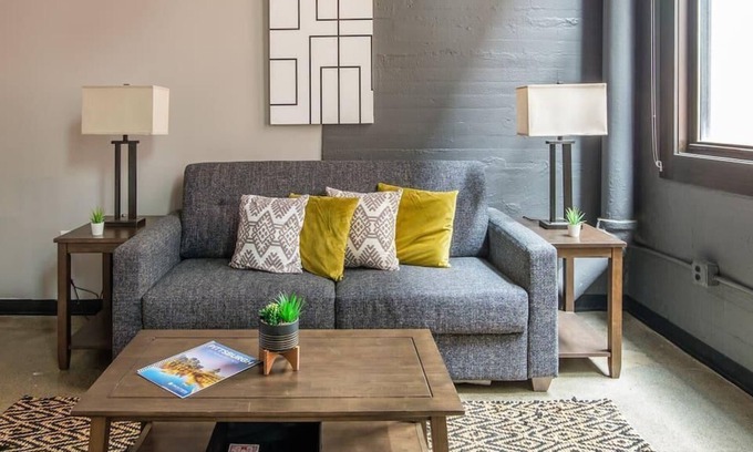 Strip District Apartment | Frontdesk | Contemporary 2BR near Allegheny River