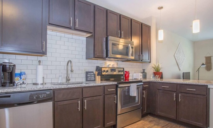 SouthPark Apartment | Frontdesk | Designer + Chic Studio Apt w/ Parking