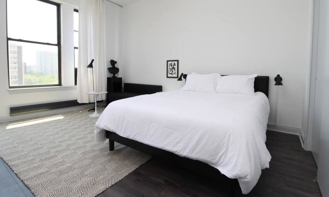 East Hyde Park Apartment | Frontdesk | Trendy Studio Apt in Hyde Park