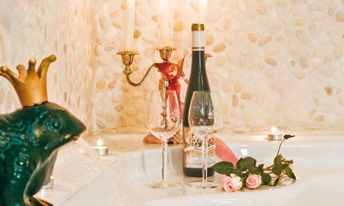 Bernkastel House | Froschkönig Gemächer - Märchenhotel