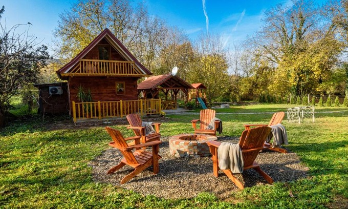 Cerevic Apartment | Fruškogorski apartmani