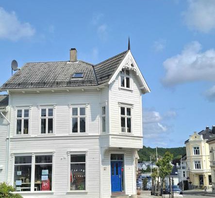 Farsund Apartment | Fru Sols hus