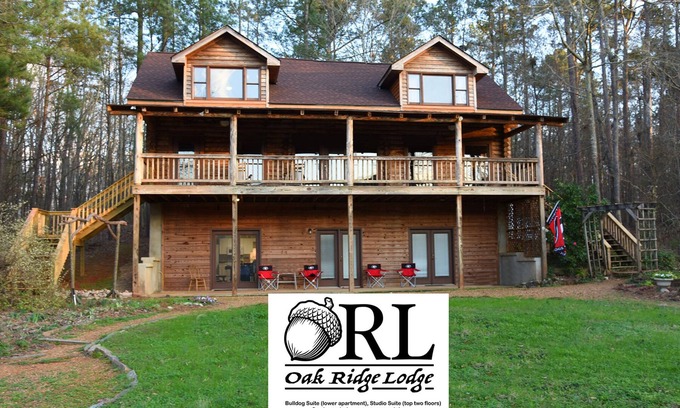 Arnoldsville Apartment | Full apartment w/kitchen, living room, w/d just outside of Athens GA, sleeps 6+