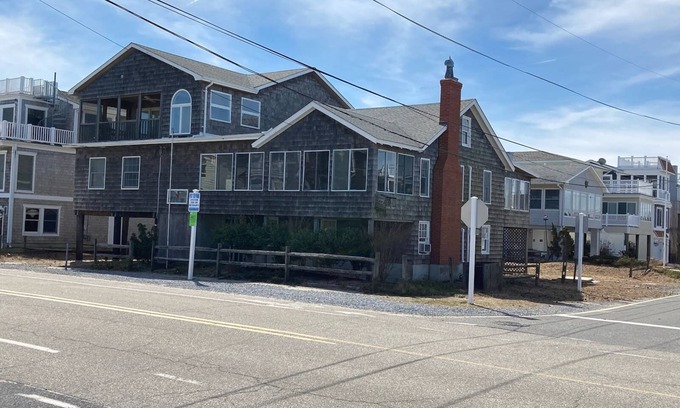 Sussex County Cottage | Full Cottage in Bethany Beach - Directly across from the beach entrance!