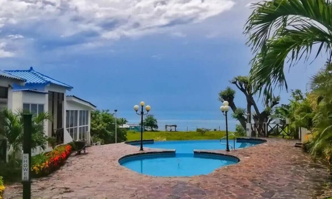 Nueva Gorgona Cabin | Full ocean view cabin 5 minutes away from the beach!