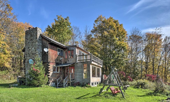 Fultonham Cabin | Full Private Home on 32-Acres w/Stellar Views!