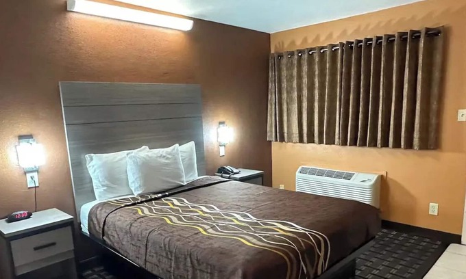 Victorville House | Full Property New Corral Motel - 3 Bedrooms