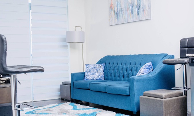 Vaughan Condo | Fully Equipped 1BR Condo Vaughan - Toronto