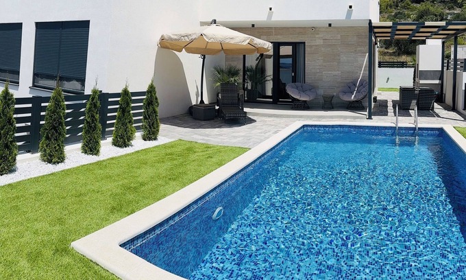 Vodice Villa | Fully equipped 4*Villa OceanView 2,sea view,with private pool for sole use