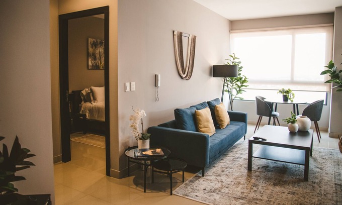 Ampliacion Granada Apartment | Fully equipped kitchen, high speed internet, comfy king-size bed and a sofa bed.