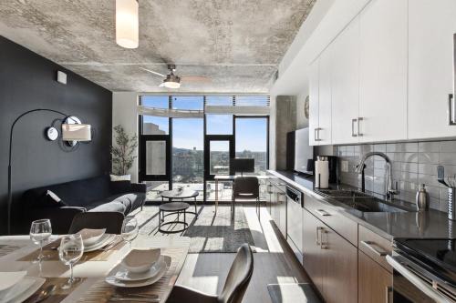 Five Points South Apartment | Fully Equipped Steps from Dwntwn Ultra Cozy
