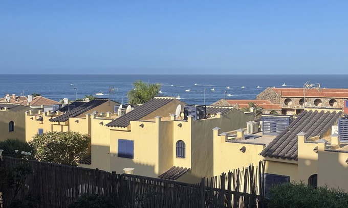 Costa Meloneras House | FULLY RENOVATED 4/6 SQ. FT. HOUSE WITH UNOBSTRUCTED SEA VIEW NEAR THE BEACH