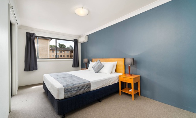 Hornsby Apartment | Fully Furnished and Equipped 1 Bedroom Apartment In Hornsby