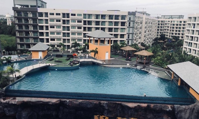 Nong Prue Condo | Fully Furnished Full Pool View 1 BHK Apartment.