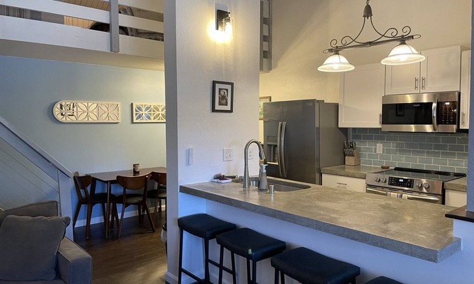 Mammoth Lakes Condo | Fully remodeled 1 Bedroom + Loft great for families, with washer/dryer
