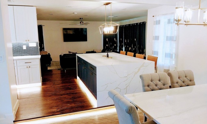 Lake Highlands House | Fully Remodeled Luxury L Streets Home: 4BR/3BA, Quartz Finishes, Firepit